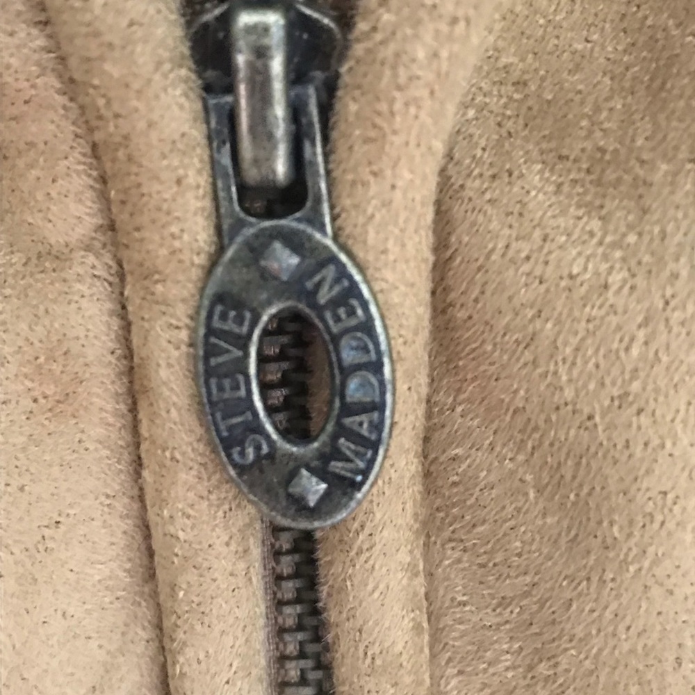 Steve madden jacket with faux fur hood & interior